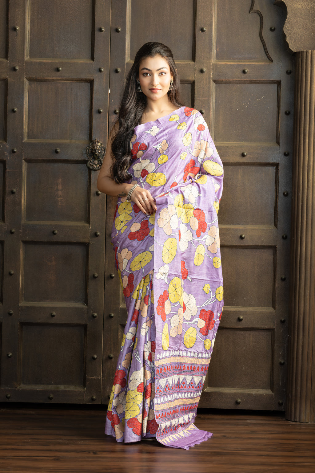 Exclusive Gachi by Gachi Tussar with Katha stitch in mauve base colour designer saree.