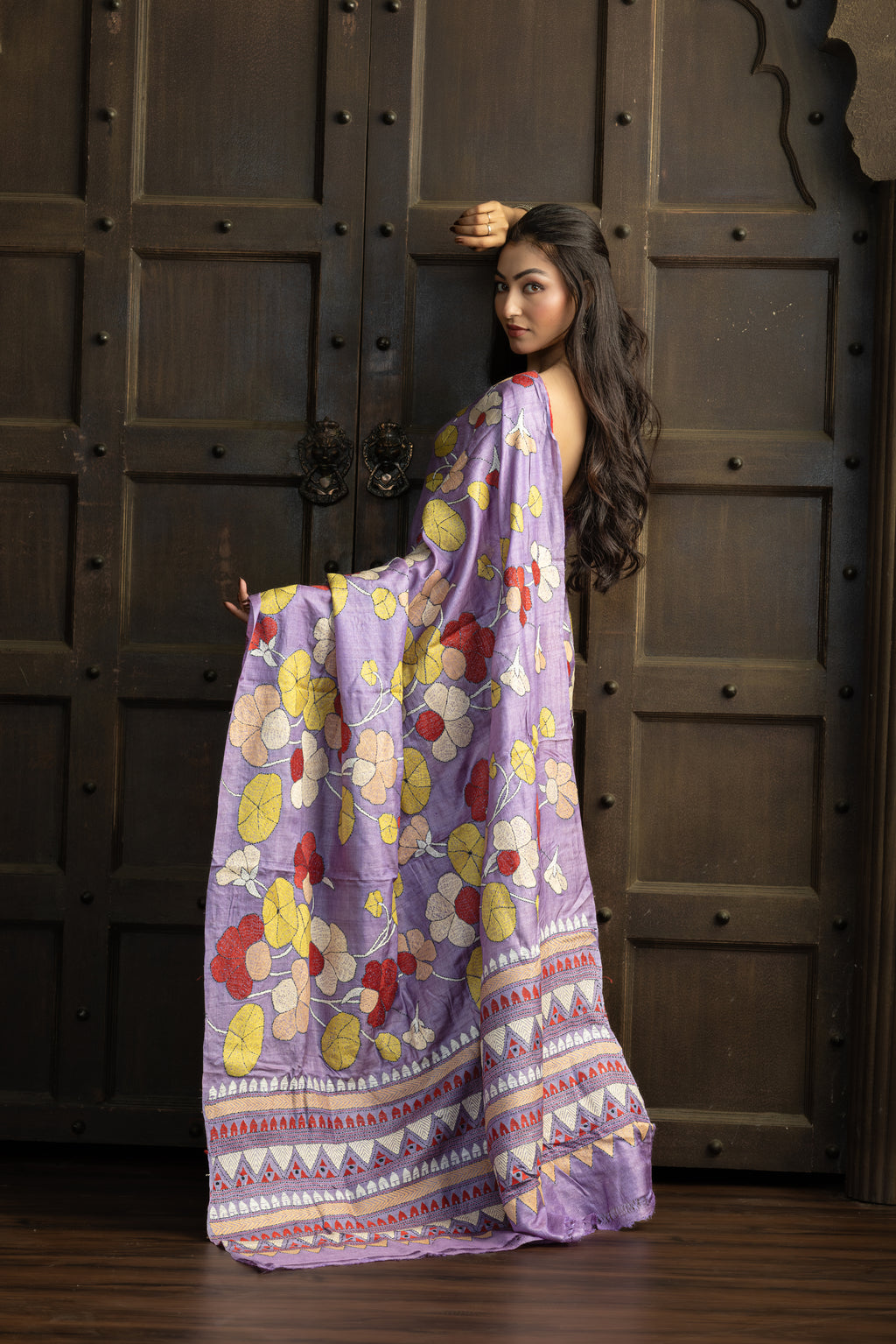 Exclusive Gachi by Gachi Tussar with Katha stitch in mauve base colour designer saree.