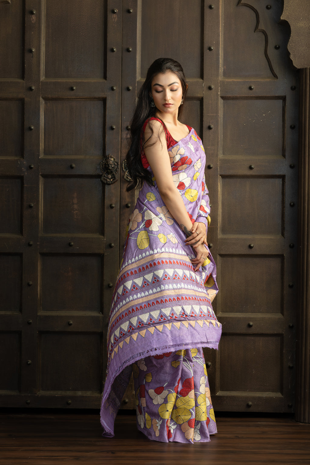 Exclusive Gachi by Gachi Tussar with Katha stitch in mauve base colour designer saree.