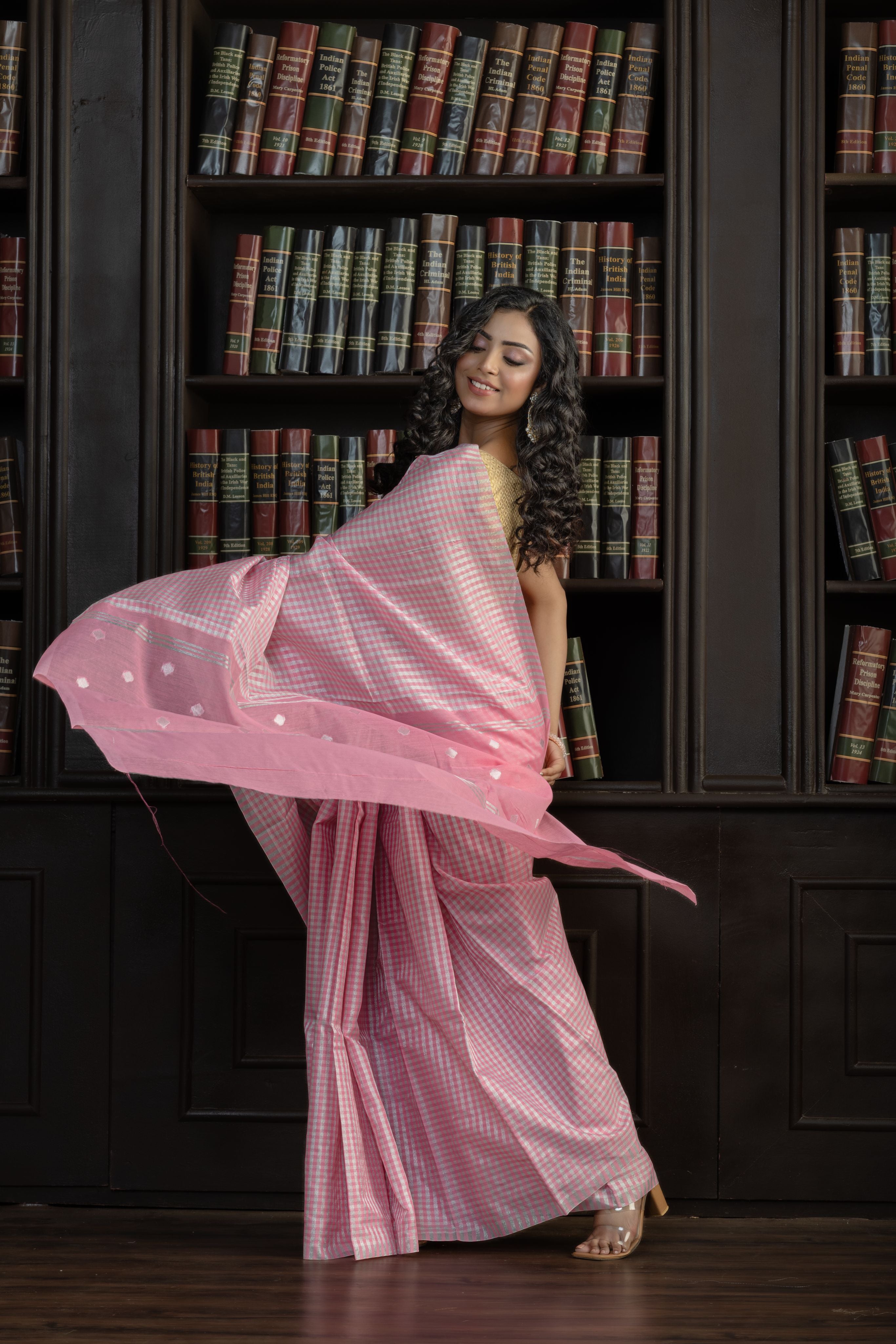 Zari Check Tissue Saree | Tissue silk Banarasi saree featuring contemporary zari checks