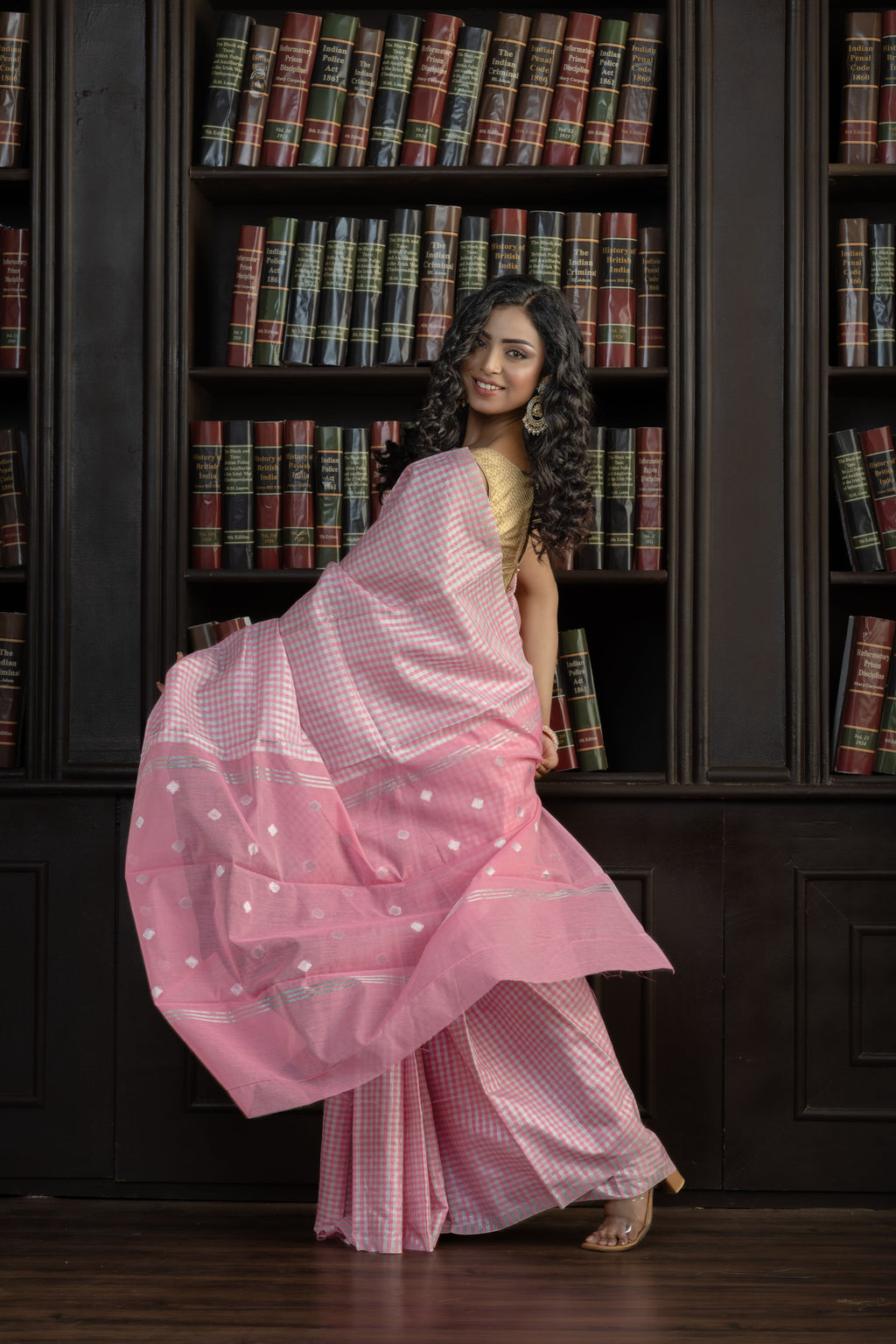 Zari Check Tissue Saree | Tissue silk Banarasi saree featuring contemporary zari checks