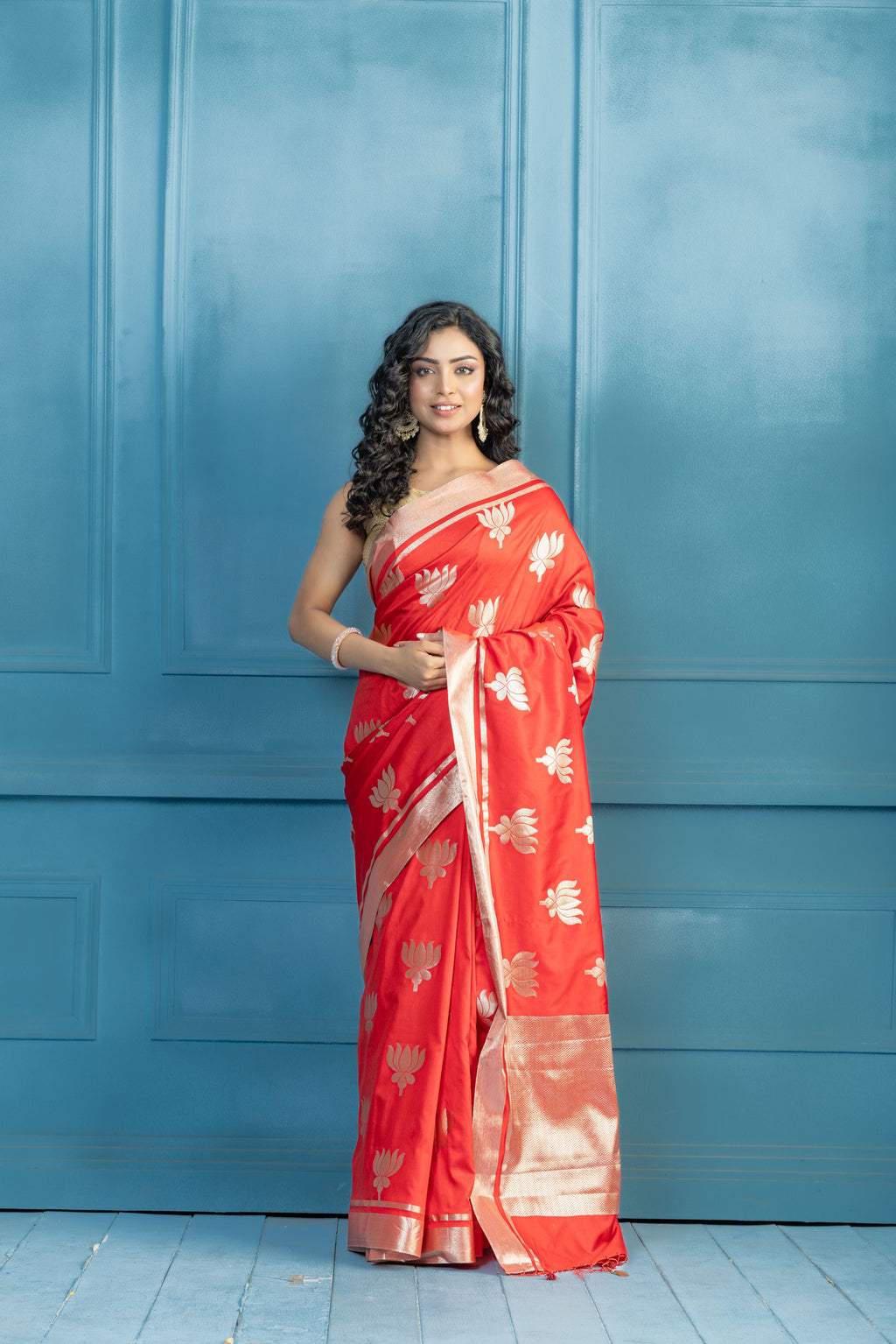 Bright Red Soft Silk Lotus Buta Banarasi Saree | Vibrant bright red soft silk Banarasi saree with lotus floral buta weaving.