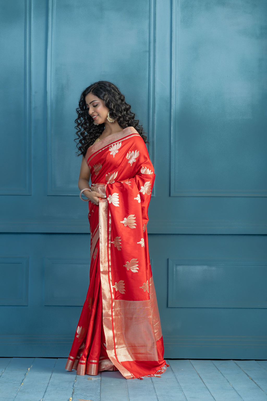 Bright Red Soft Silk Lotus Buta Banarasi Saree | Vibrant bright red soft silk Banarasi saree with lotus floral buta weaving.