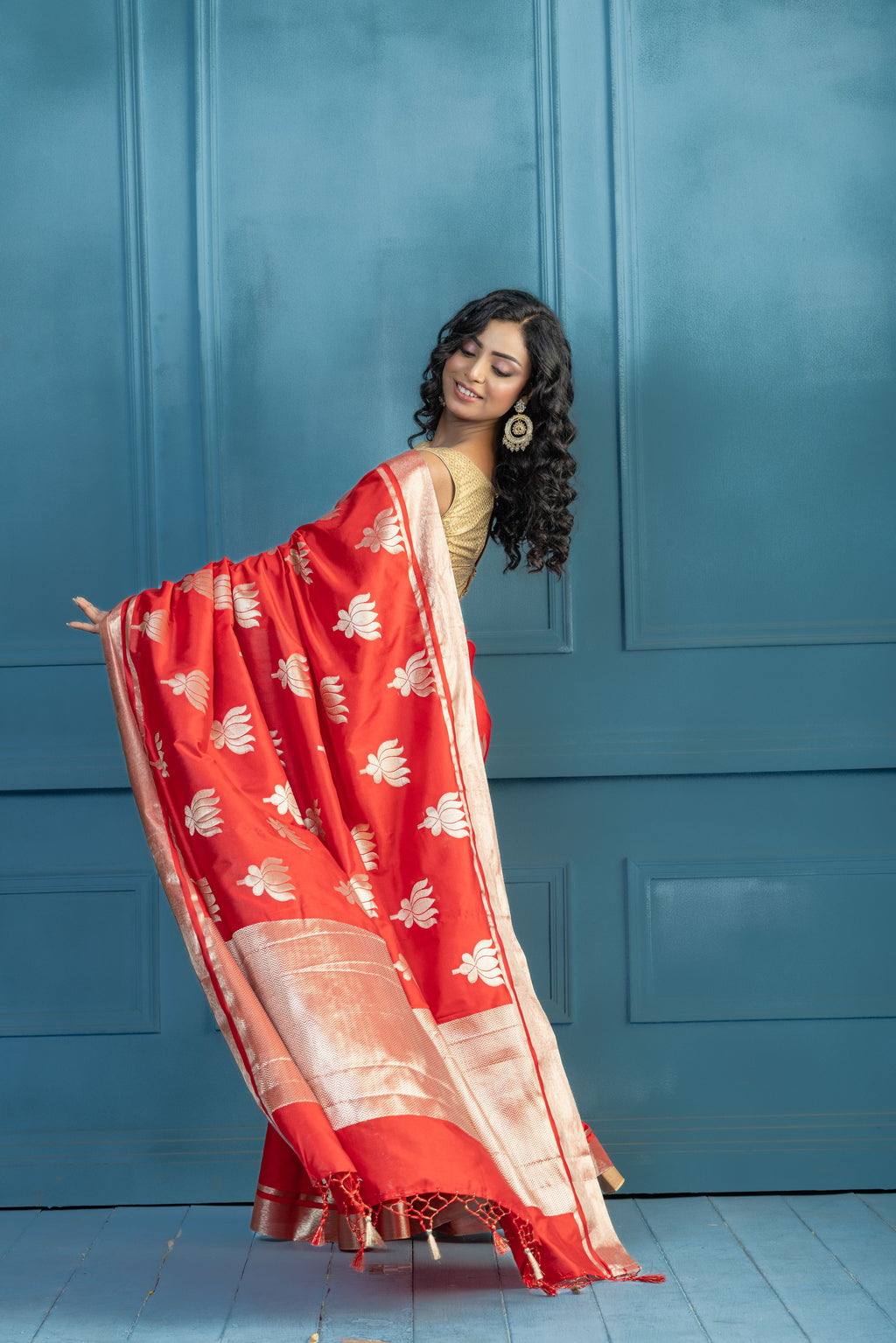 Bright Red Soft Silk Lotus Buta Banarasi Saree | Vibrant bright red soft silk Banarasi saree with lotus floral buta weaving.