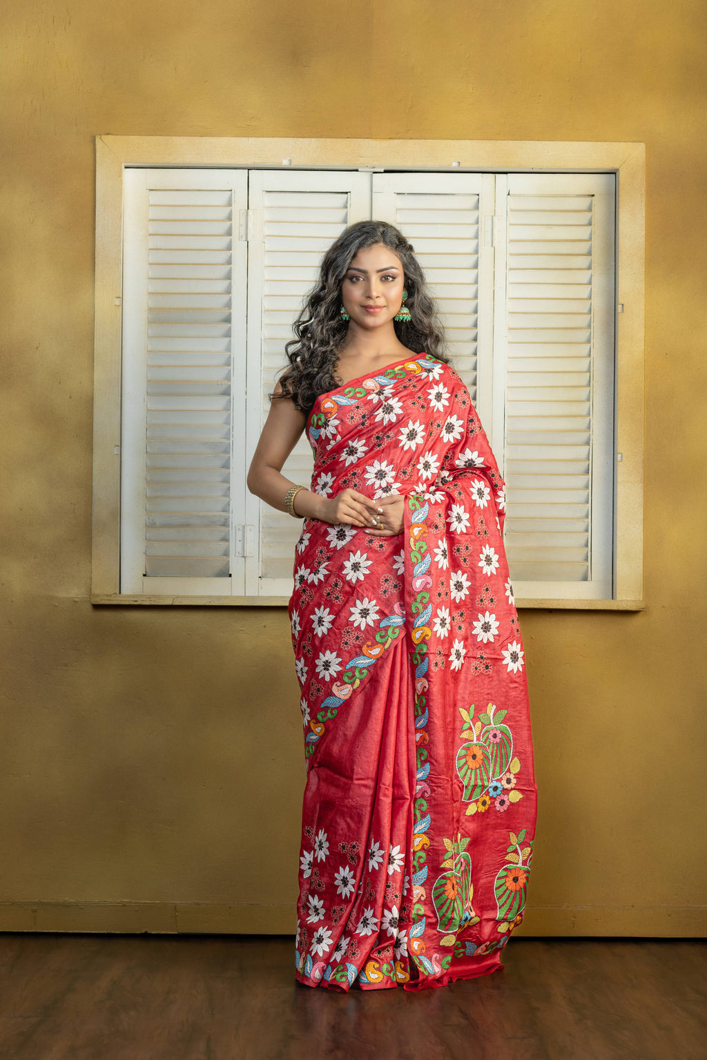 Exclusive Gachi by Gachi Tussar with multi-colour Katha stitch in red base colour designer saree