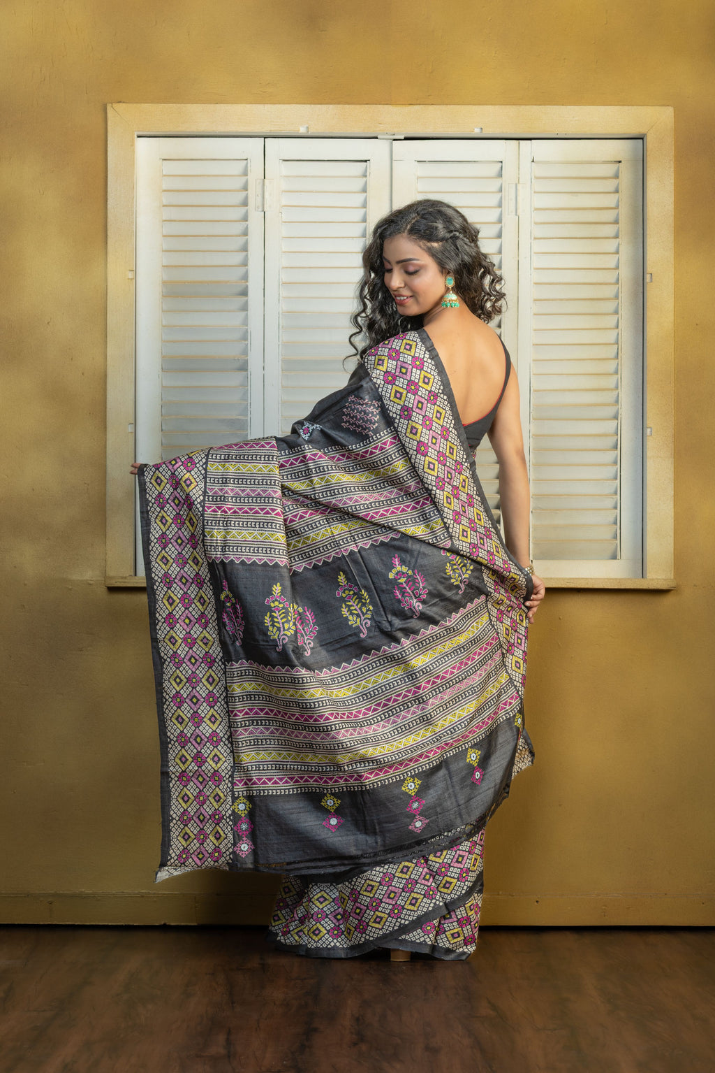 Exclusive Gachi by Gachi Tussar block print with Katha stitch and mirror work in black base colour designer saree.